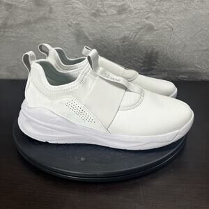 Clove Solo Womens Size 7.5 Beige White Work Nursing Slip On Comfort Sneakers